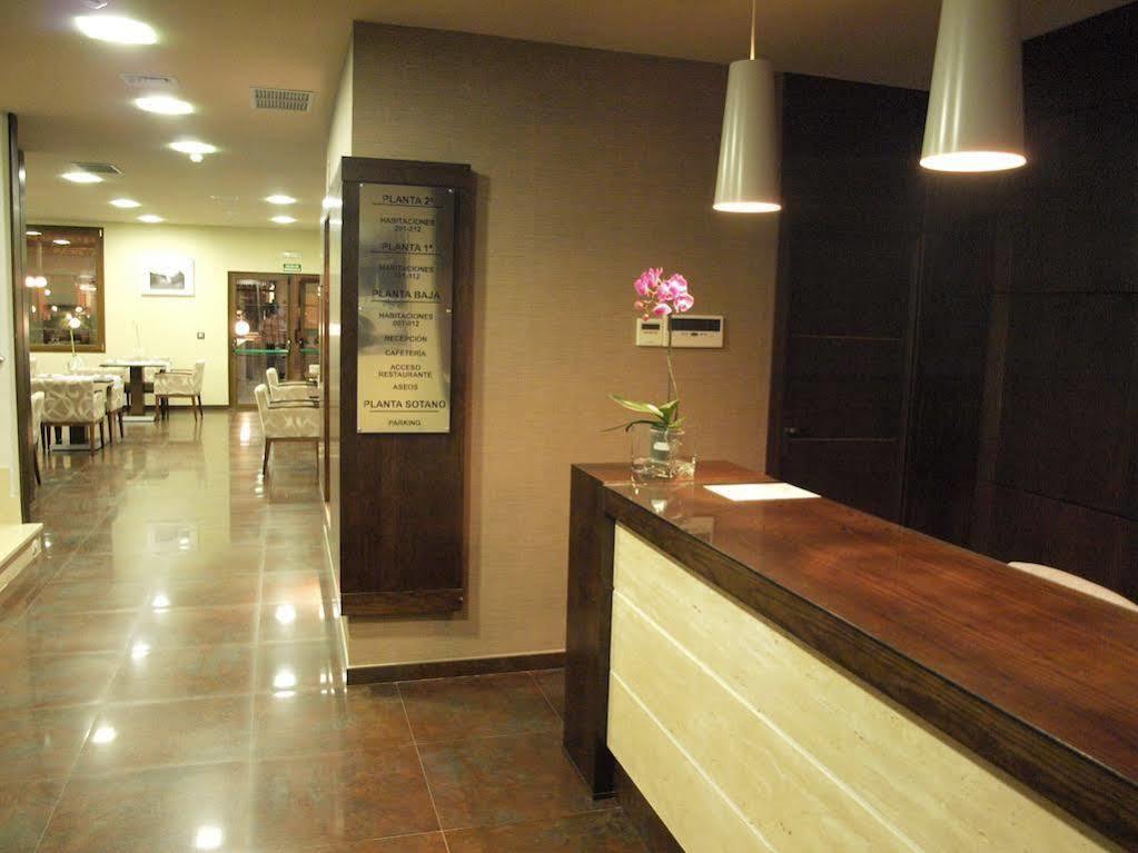 ดีนาสเตีย Hotel เกตาเฟ ภายนอก รูปภาพ